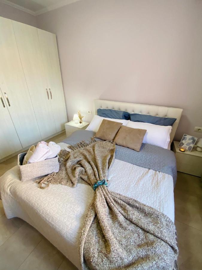 Ultra Apartments 'New Baazar 2' Tirana Exterior foto
